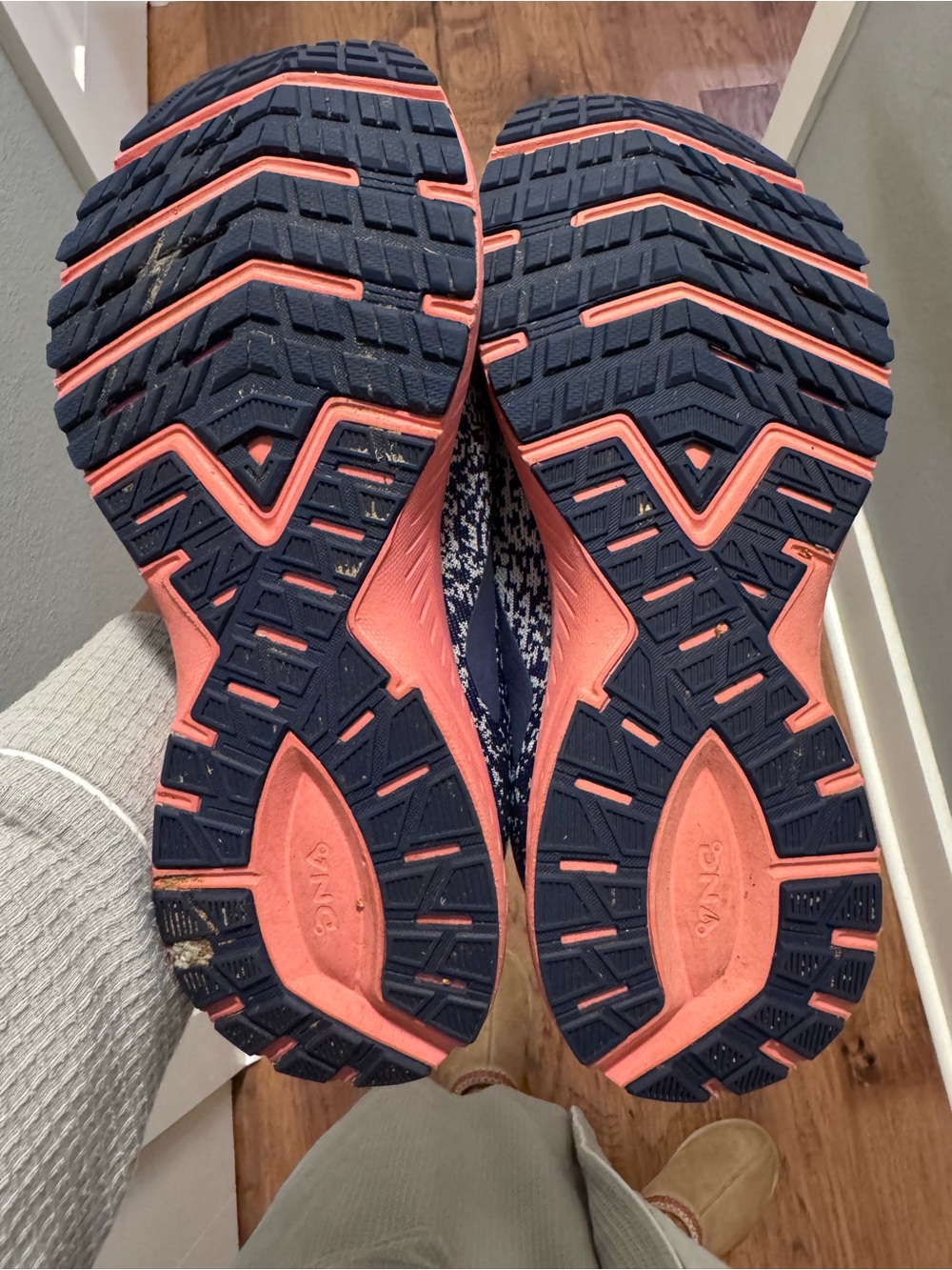 Brooks Women's Navy and Pink Knit Running Shoes - Picture 7 of 7